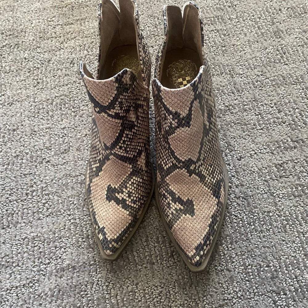 Vince Camuto boots